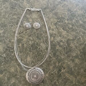 Elegant Silver Necklace and Earring Set